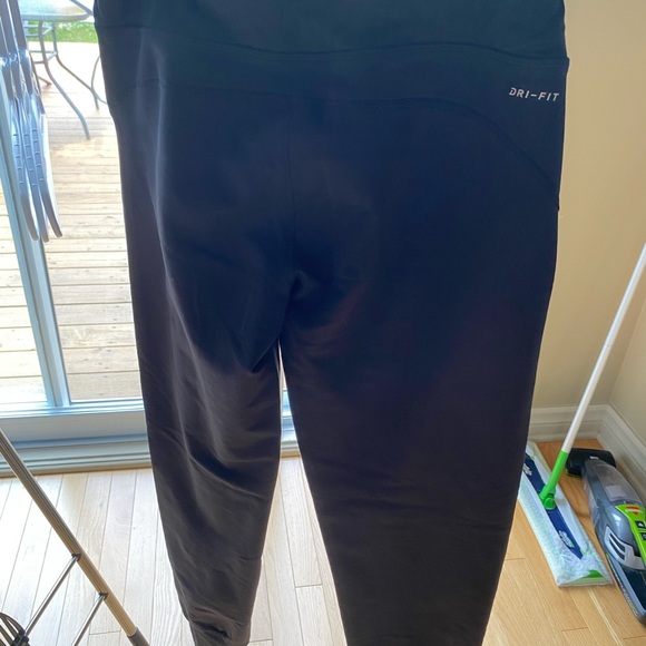 nike dry fit pants with zipper in back - Picture 2 of 4